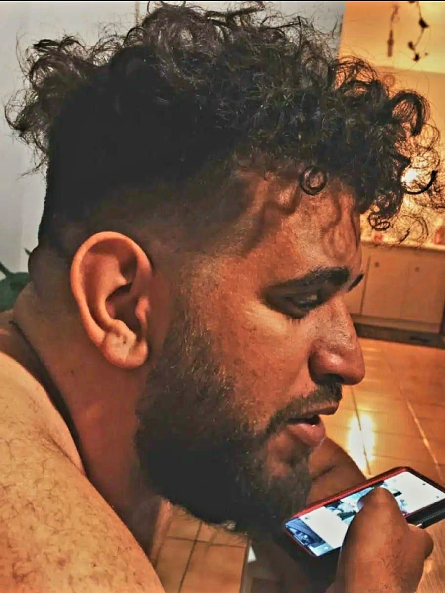 Profil de Rostan, 31 ans, Annonces gay à Les Hauts-Geneveys (Neuchâtel)