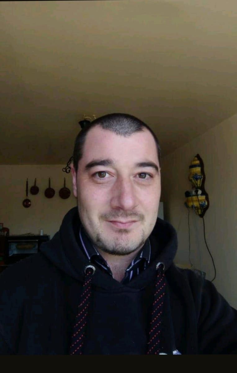 Profil de Albion, 26 ans, Annonces gay à Nods (Neuchâtel)
