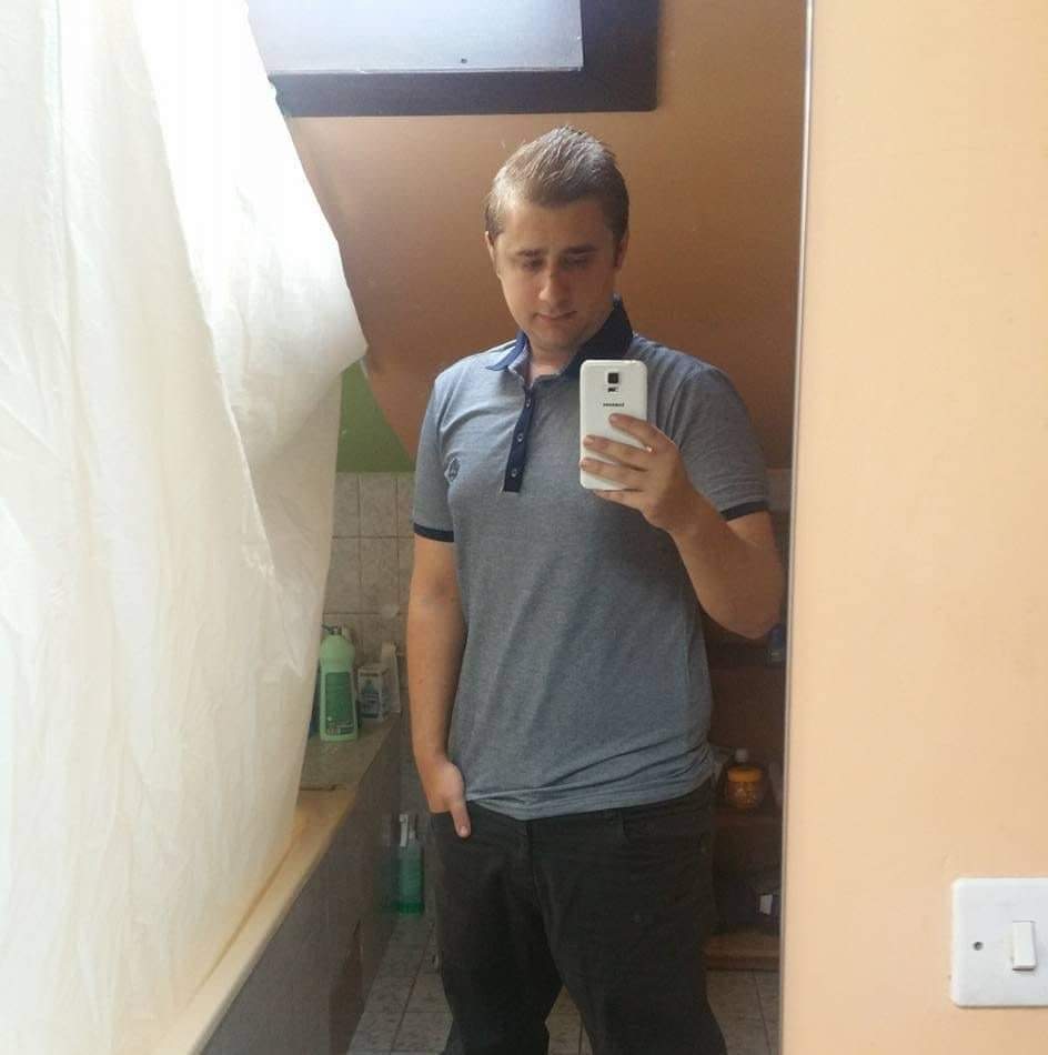 Profil de Lorenso, 25 ans, Annonces gay à Les Bayards (Neuchâtel)