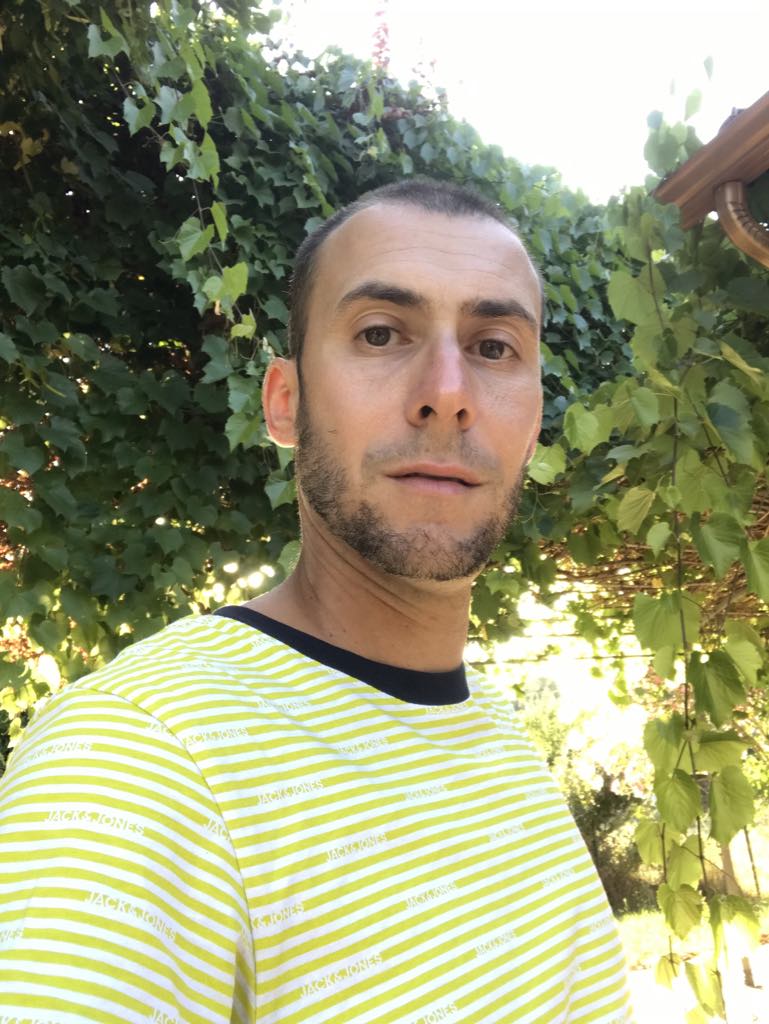 Kelyane - Annonces gay à Fontainemelon Profil de Kelyane, 38 ans, Annonces gay à Fontainemelon (Neuchâtel)