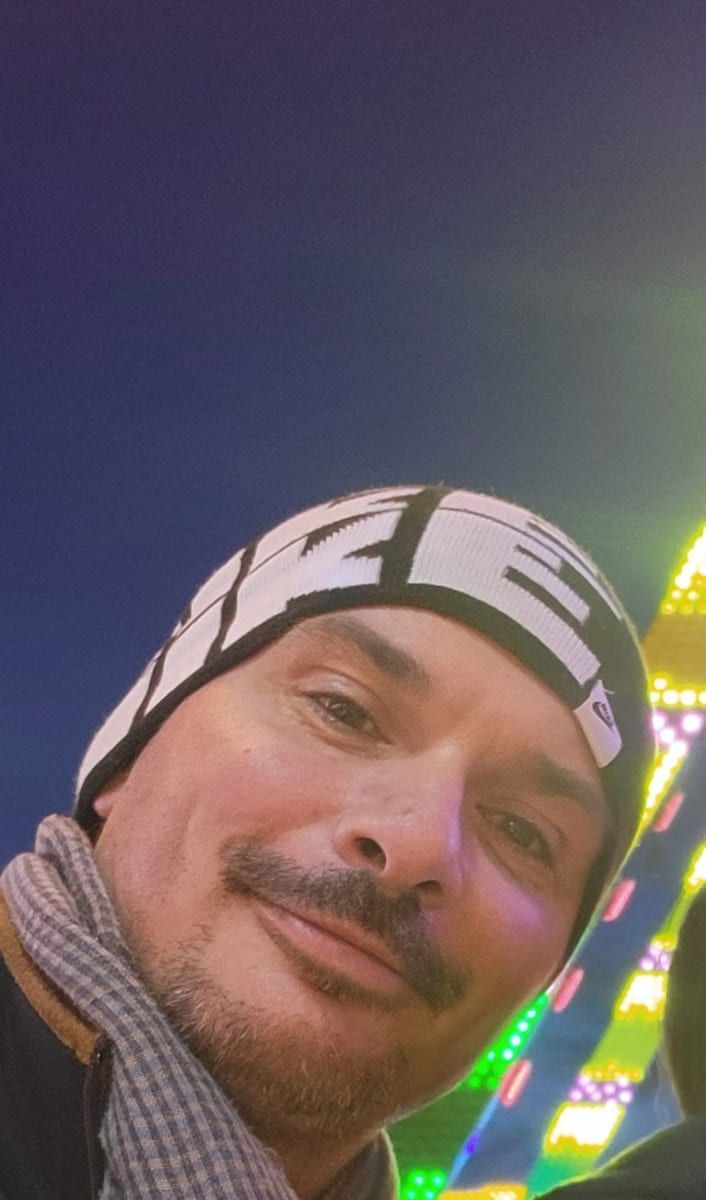 Profil de Muzaffer, 29 ans, Annonces gay à Thielle (Neuchâtel)