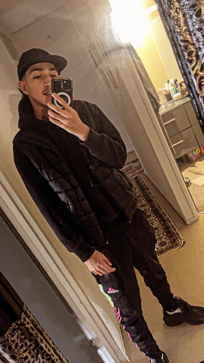 Profil de Allan, 27 ans, Annonces gay à Thielle (Neuchâtel)