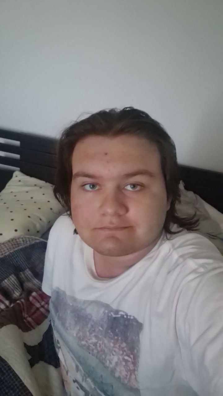 Gentien - Annonces gay à Les Taillères Profil de Gentien, 26 ans, Annonces gay à Les Taillères (Neuchâtel)
