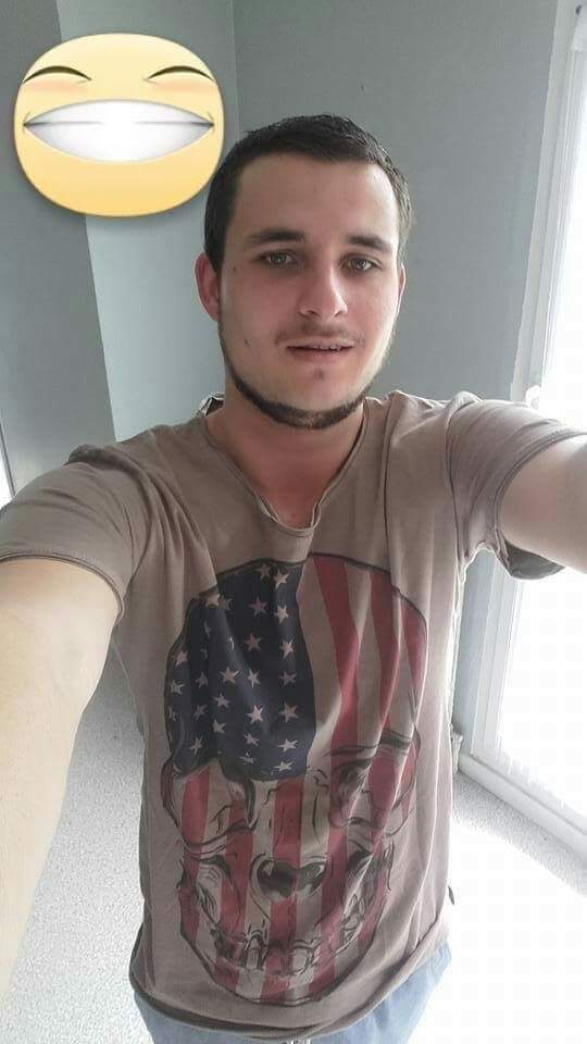 Profil de Grégoire, 26 ans, Annonces gay à Cortaillod (Neuchâtel)