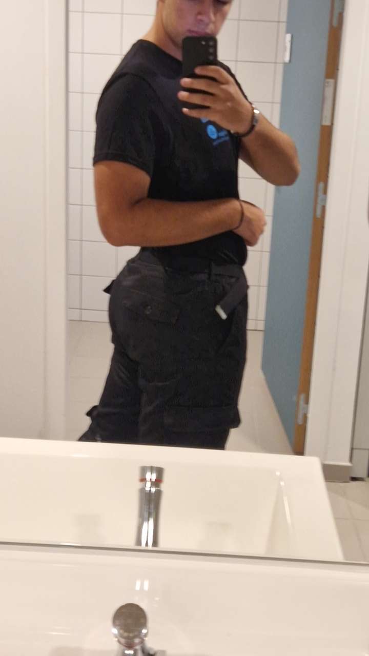 Profil de Kenny, 33 ans, Annonces gay à Savagnier (Neuchâtel)