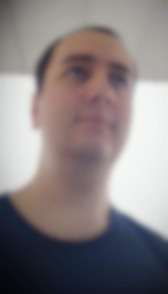 Profil de Lukasz, 44 ans, Annonces gay à Buttes (Neuchâtel)