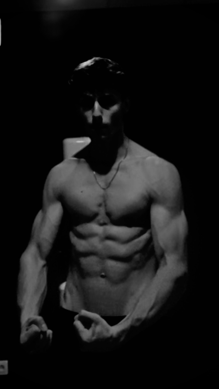 Profil de Clemant, 37 ans, Annonces gay à Fretereules (Neuchâtel)
