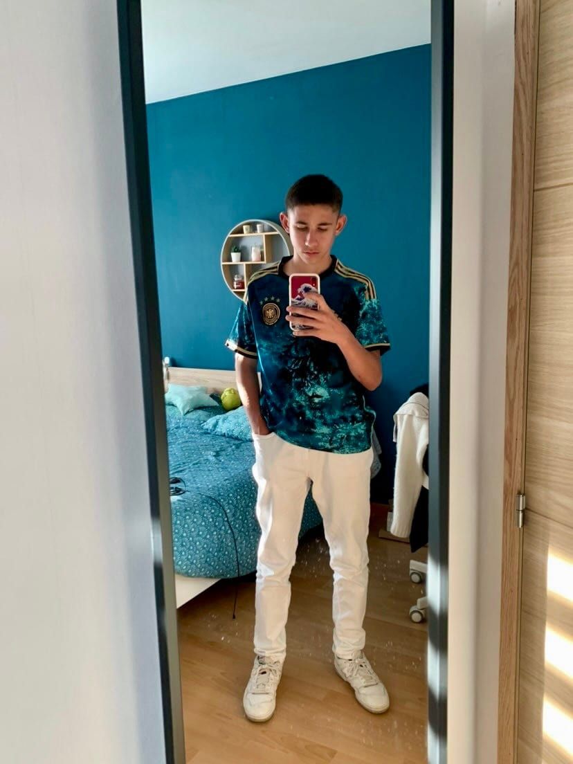 Profil de Faizan, 39 ans, Annonces gay à Bôle (Neuchâtel)