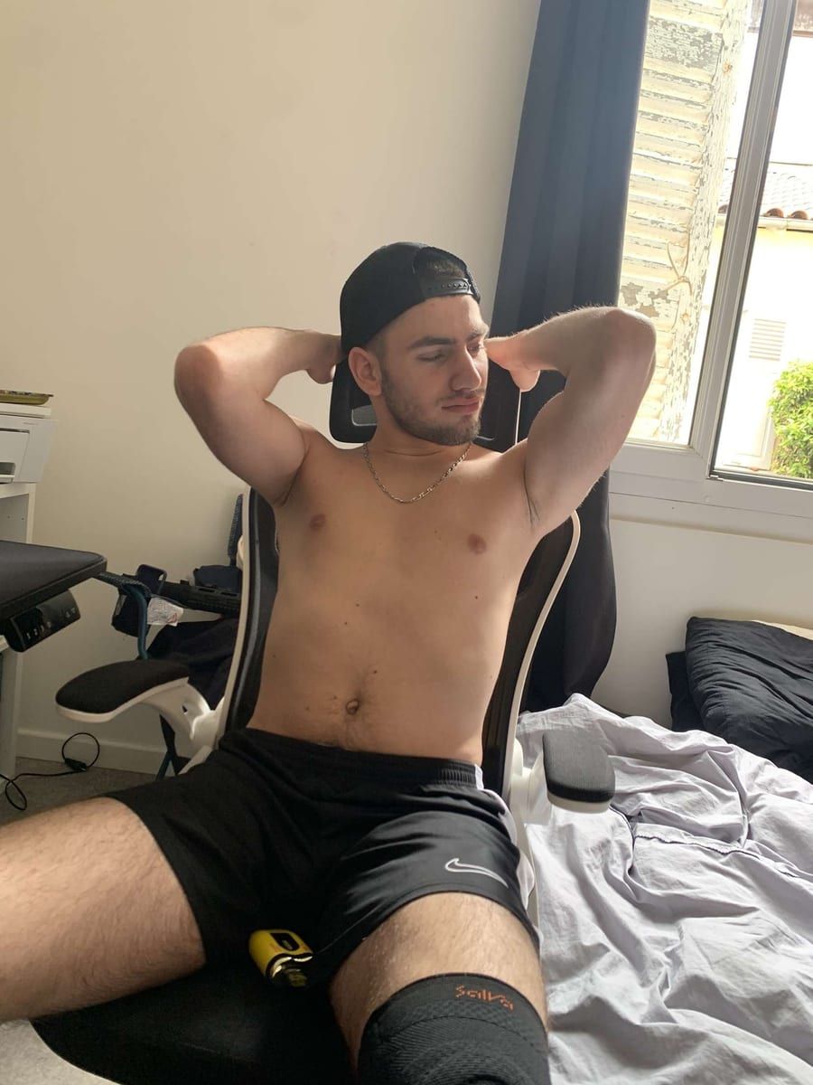 Profil de Alpay, 39 ans, Annonces gay à Petit-Martel (Neuchâtel)
