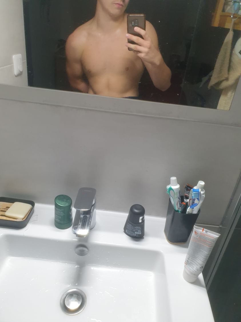 Profil de Merryl, 23 ans, Annonces gay à Les Ponts-de-Martel (Neuchâtel)