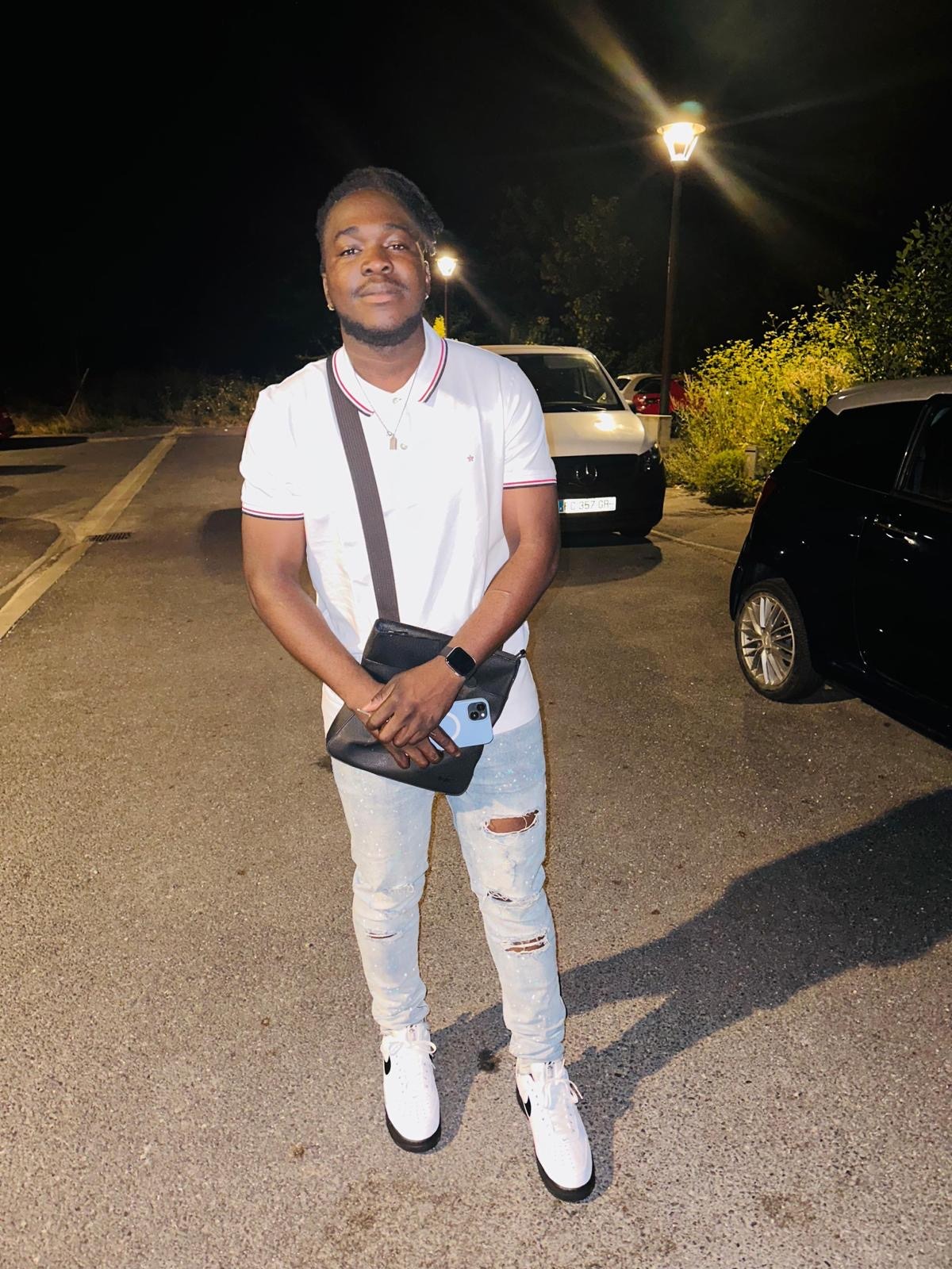Profil de Farouq, 29 ans, Annonces gay à La Cibourg (Neuchâtel)