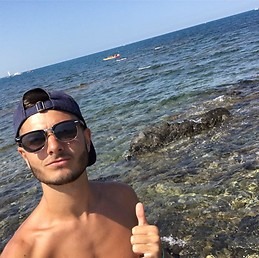 Profil de Anthonyn, 36 ans, Annonces gay à La Chaux-du-Milieu (Neuchâtel)