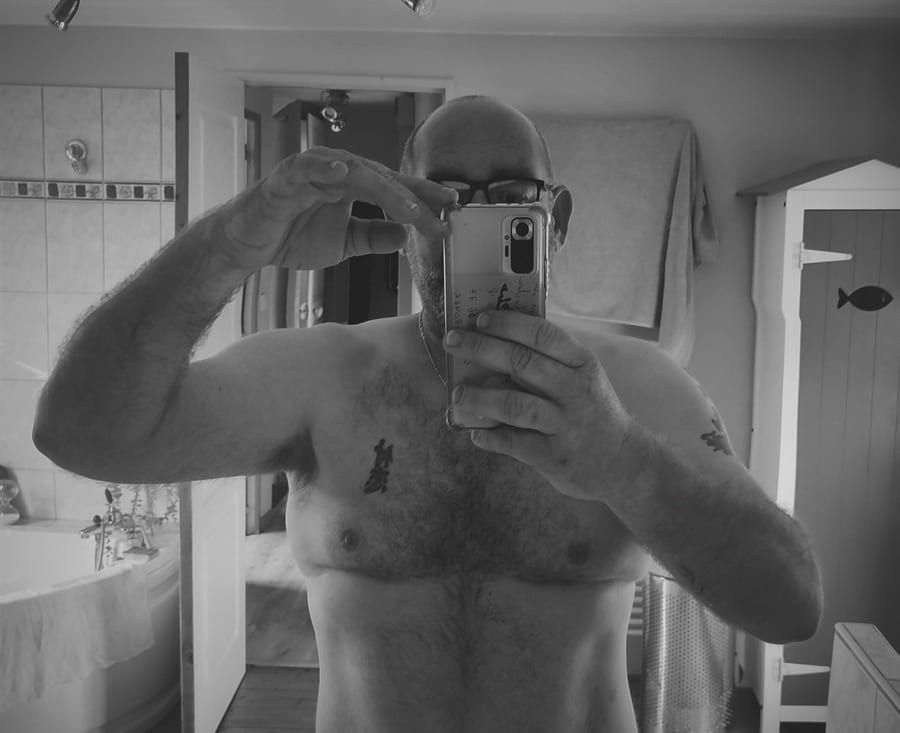 Profil de Dumenicu, 31 ans, Annonces gay à Rochefort (Neuchâtel)