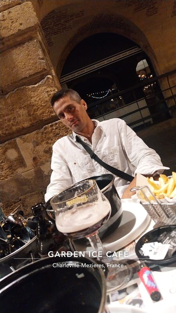 Profil de Jameldine, 27 ans, Annonces gay à Les Bayards (Neuchâtel)
