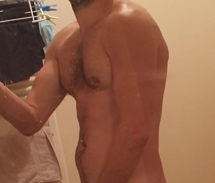 Profil de Lassina, 36 ans, Annonces gay à La Brévine (Neuchâtel)