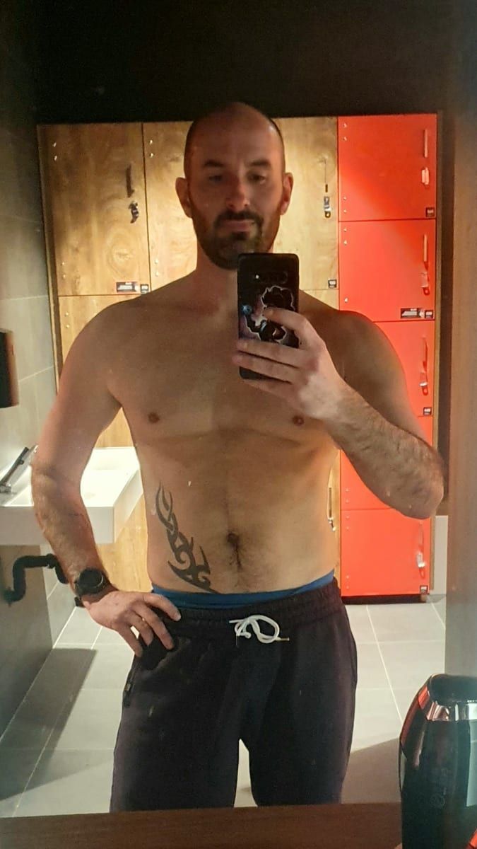 Levent - Annonces gay à Cornaux NE Profil de Levent, 40 ans, Annonces gay à Cornaux NE (Neuchâtel)