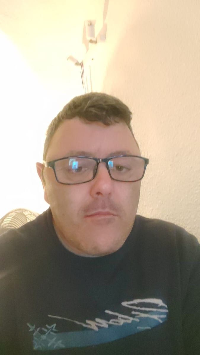 Harry-claude - Annonces gay à Colombier NE Profil de Harry-claude, 33 ans, Annonces gay à Colombier NE (Neuchâtel)