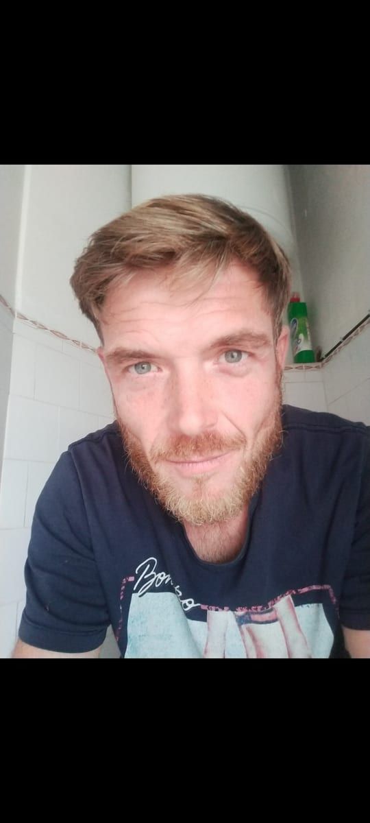 Profil de Ramez, 37 ans, Annonces gay à Cormondrèche (Neuchâtel)