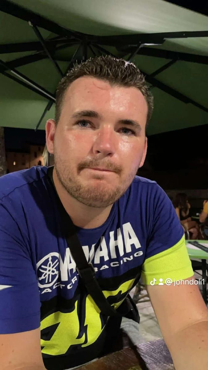 Monji - Annonces gay à Lignières Profil de Monji, 27 ans, Annonces gay à Lignières (Neuchâtel)