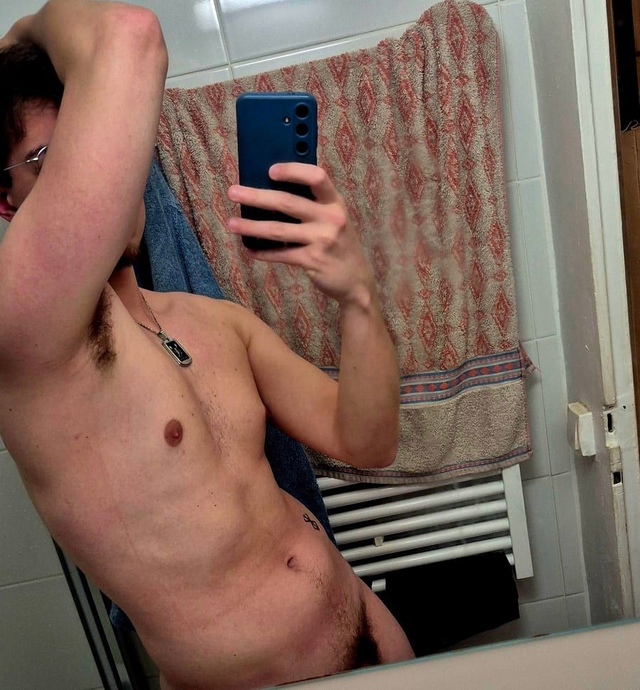 Profil de Rémy, 42 ans, Annonces gay à Bevaix (Neuchâtel)