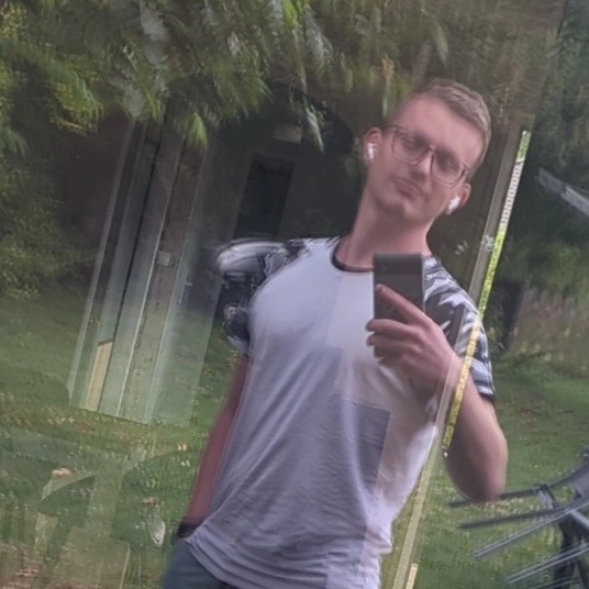 Profil de Jean-marin, 25 ans, Annonces gay à Chambrelien (Neuchâtel)