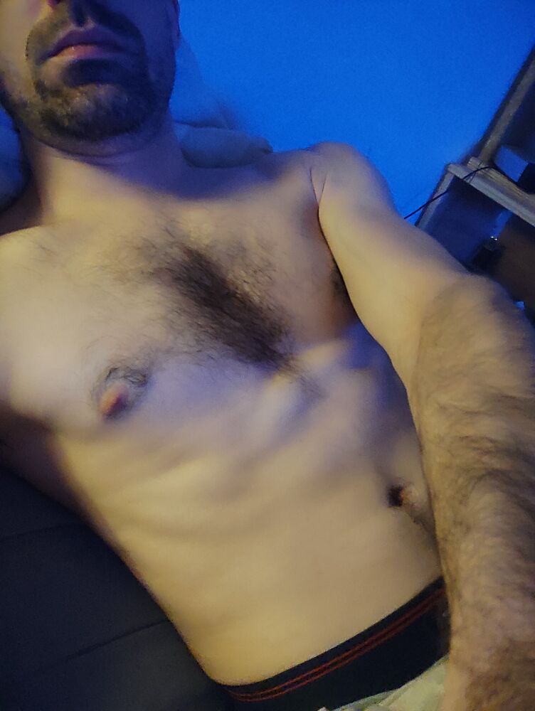 Profil de Liam, 23 ans, Annonces gay à Petit-Martel (Neuchâtel)