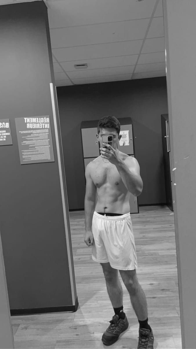 Elrik - Annonces gay à Cornaux NE Profil de Elrik, 35 ans, Annonces gay à Cornaux NE (Neuchâtel)