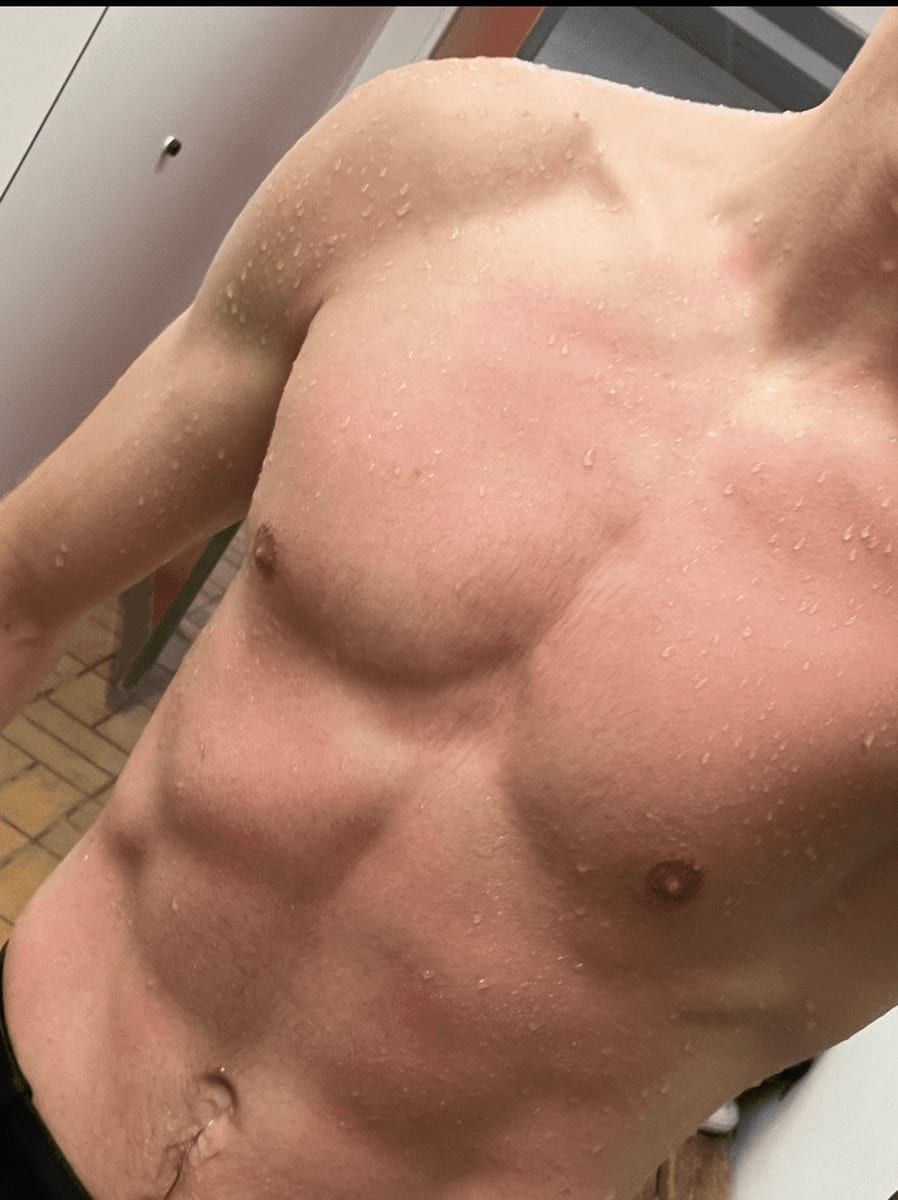 Profil de Simon, 44 ans, Annonces gay à Peseux (Neuchâtel)