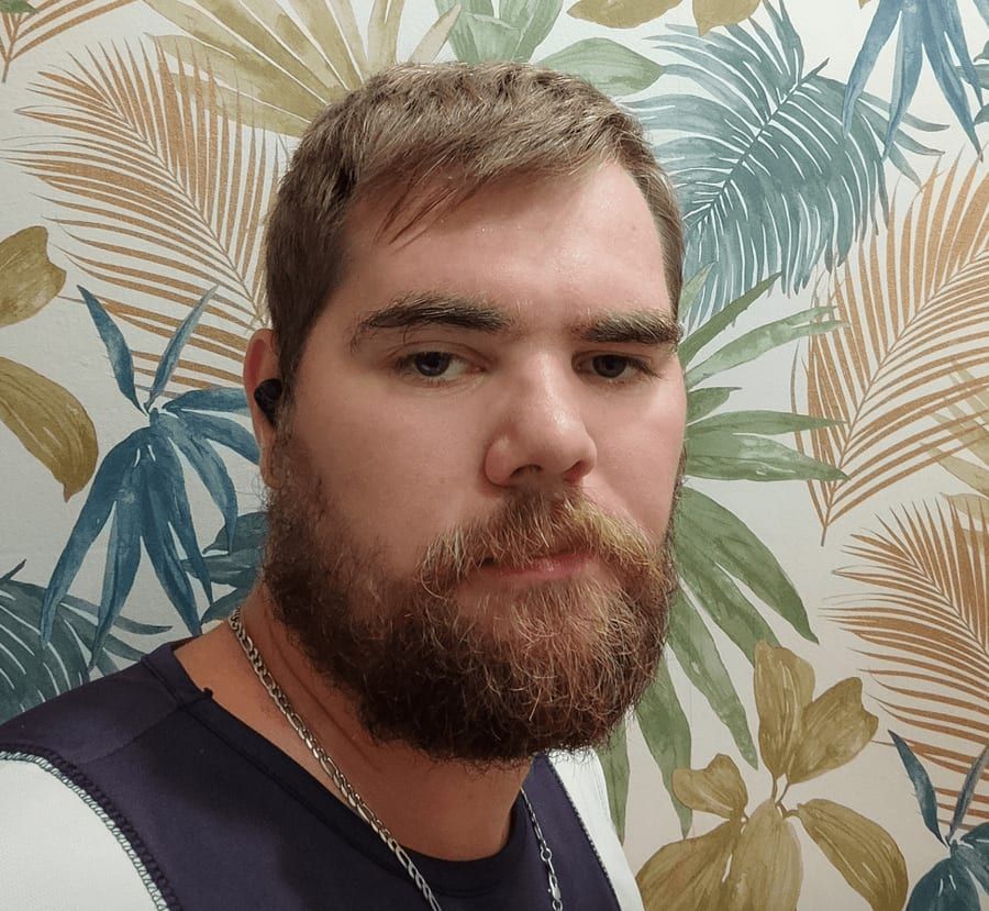 Profil de Illies, 24 ans, Annonces gay à Enges (Neuchâtel)