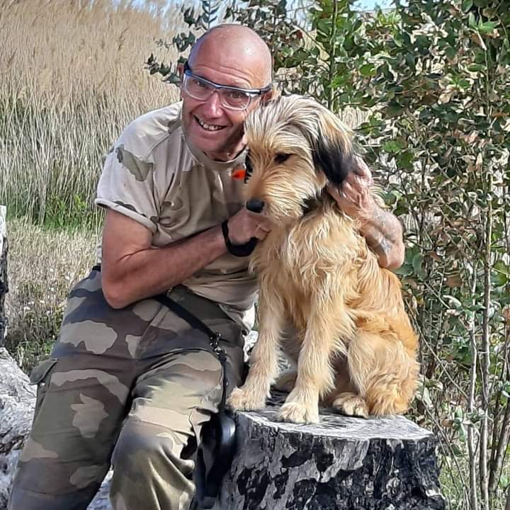 Profil de Cheick-omar, 44 ans, Annonces gay à Engollon (Neuchâtel)