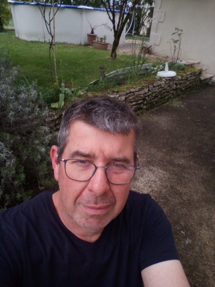 Profil de Murphy, 23 ans, Annonces gay à Les Brenets (Neuchâtel)