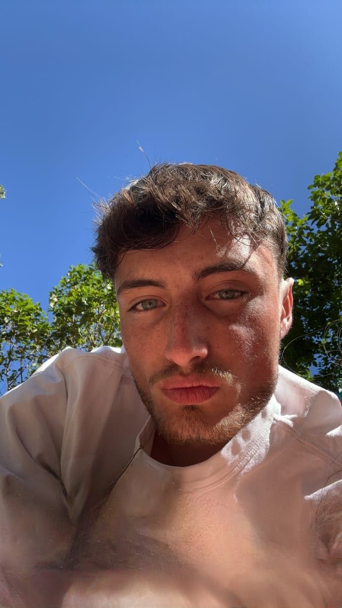 Ersoy - Annonces gay à Noiraigue Profil de Ersoy, 43 ans, Annonces gay à Noiraigue (Neuchâtel)