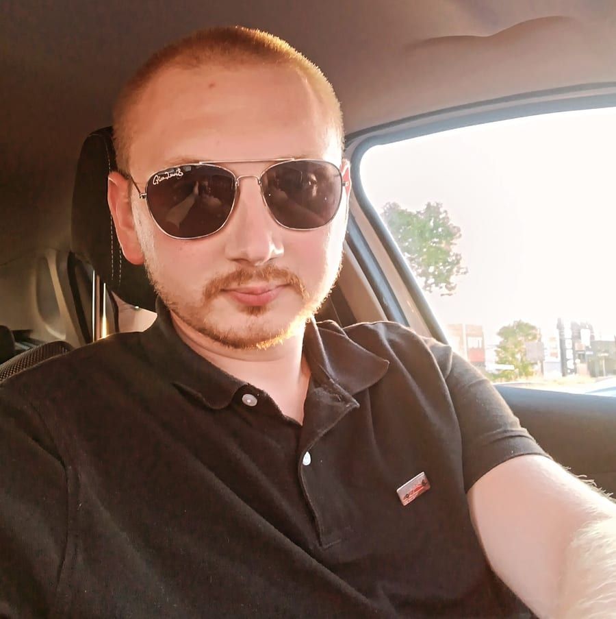 Eren - Annonces gay à Les Vieux-Prés Profil de Eren, 23 ans, Annonces gay à Les Vieux-Prés (Neuchâtel)
