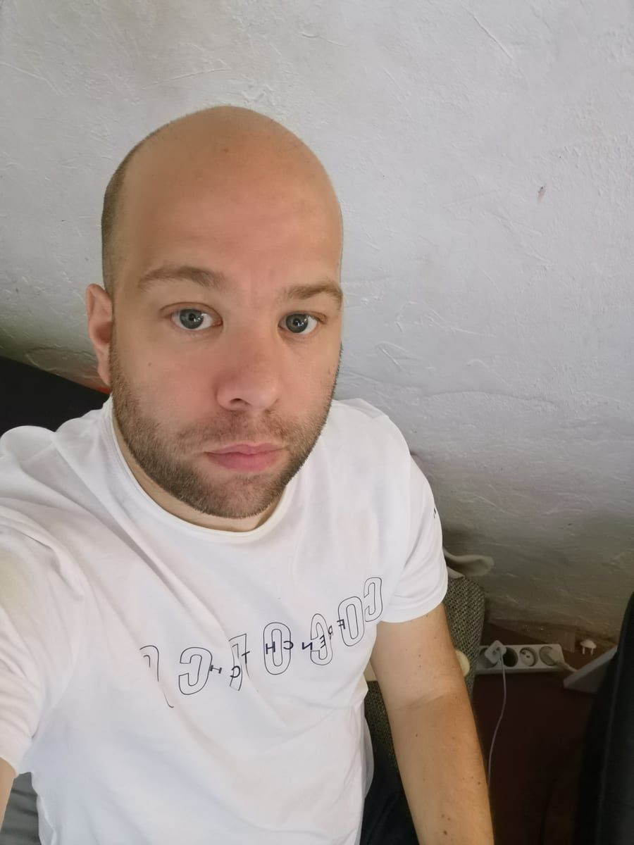 Profil de Hippolythe, 40 ans, Annonces gay à Boudevilliers (Neuchâtel)