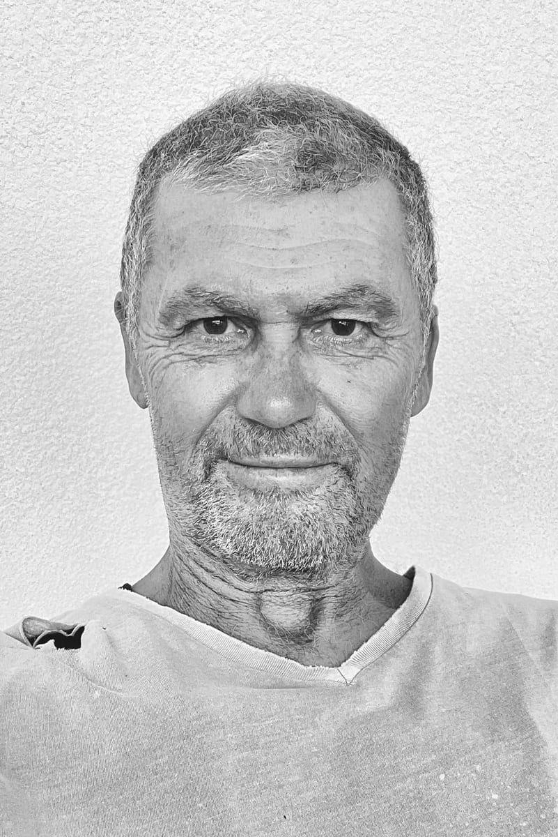Profil de Rufino, 41 ans, Annonces gay à Les Brenets (Neuchâtel)