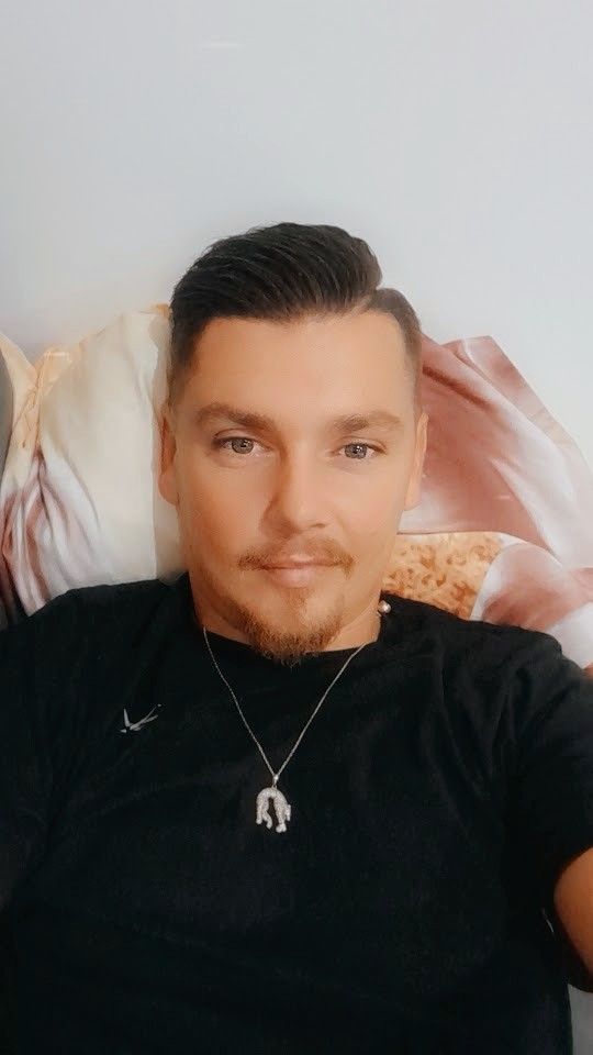 Profil de Jazz, 45 ans, Annonces gay à Fretereules (Neuchâtel)