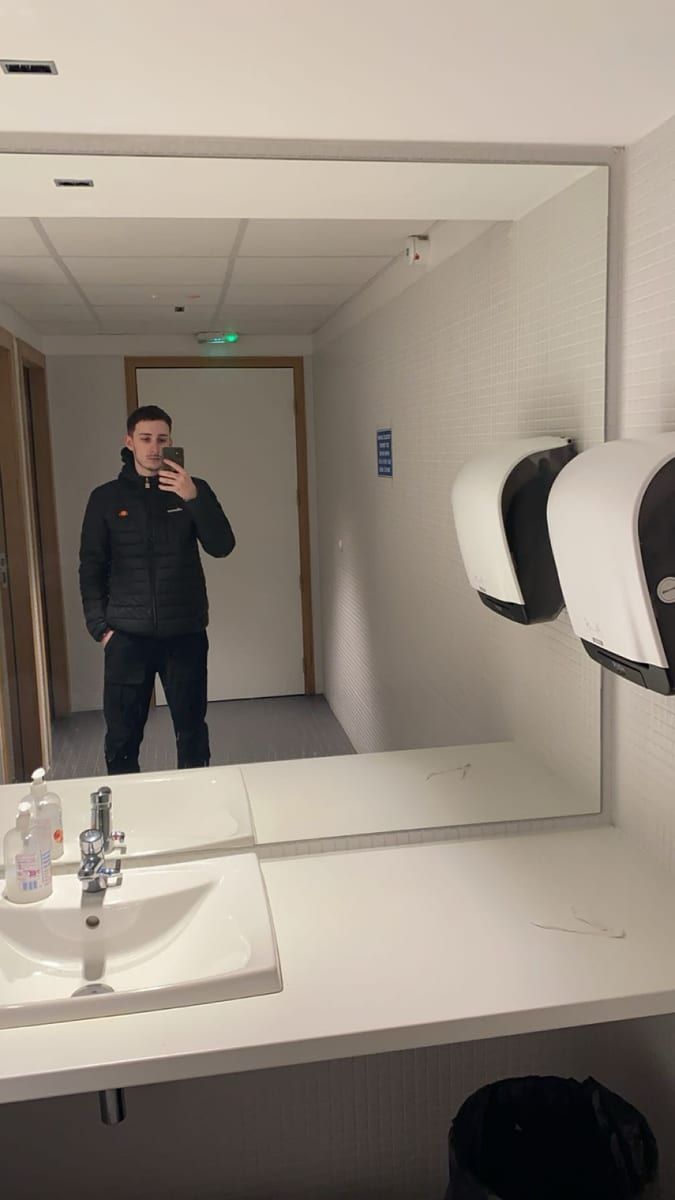 Profil de Gexan, 22 ans, Annonces gay à Le Landeron (Neuchâtel)